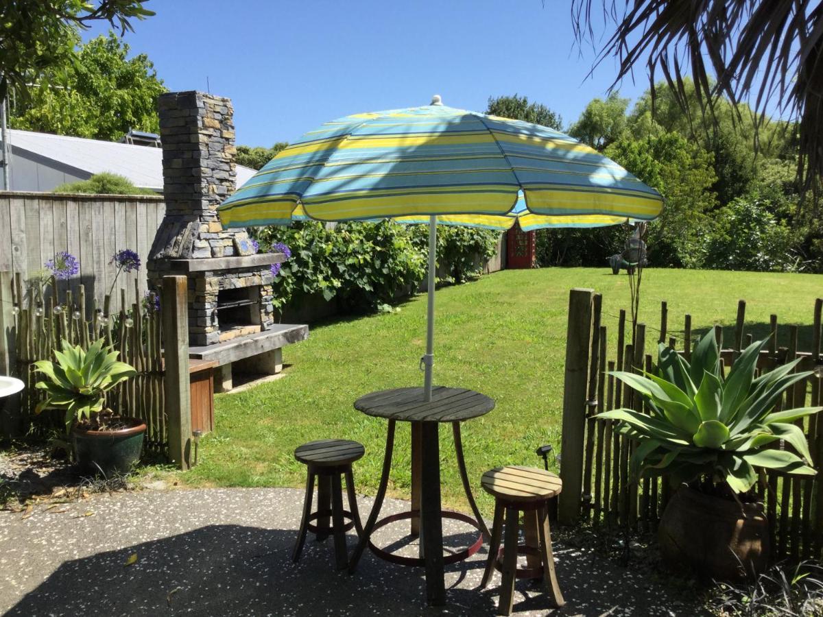Bed and Breakfast Sundari Retreat Otaki Екстер'єр фото